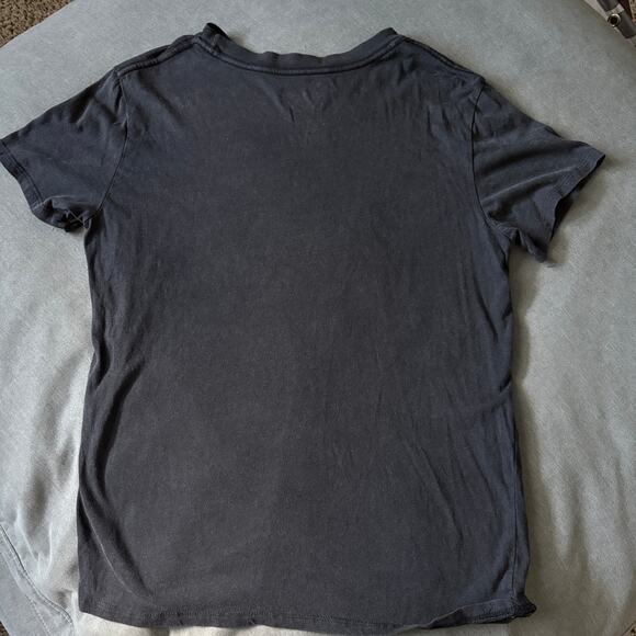 David Bowie Vintage Graphic Band Tee Black Distressed Rock Shirt Y2K Concert Y2K - Picture 9 of 9